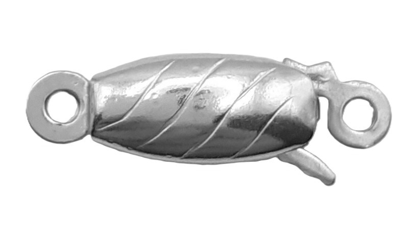 Schließe oval mit Linienmuster